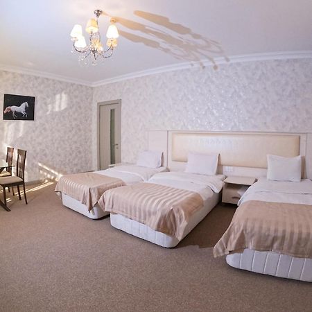Gabala Yeddi Gozel Hotel Exteriör bild