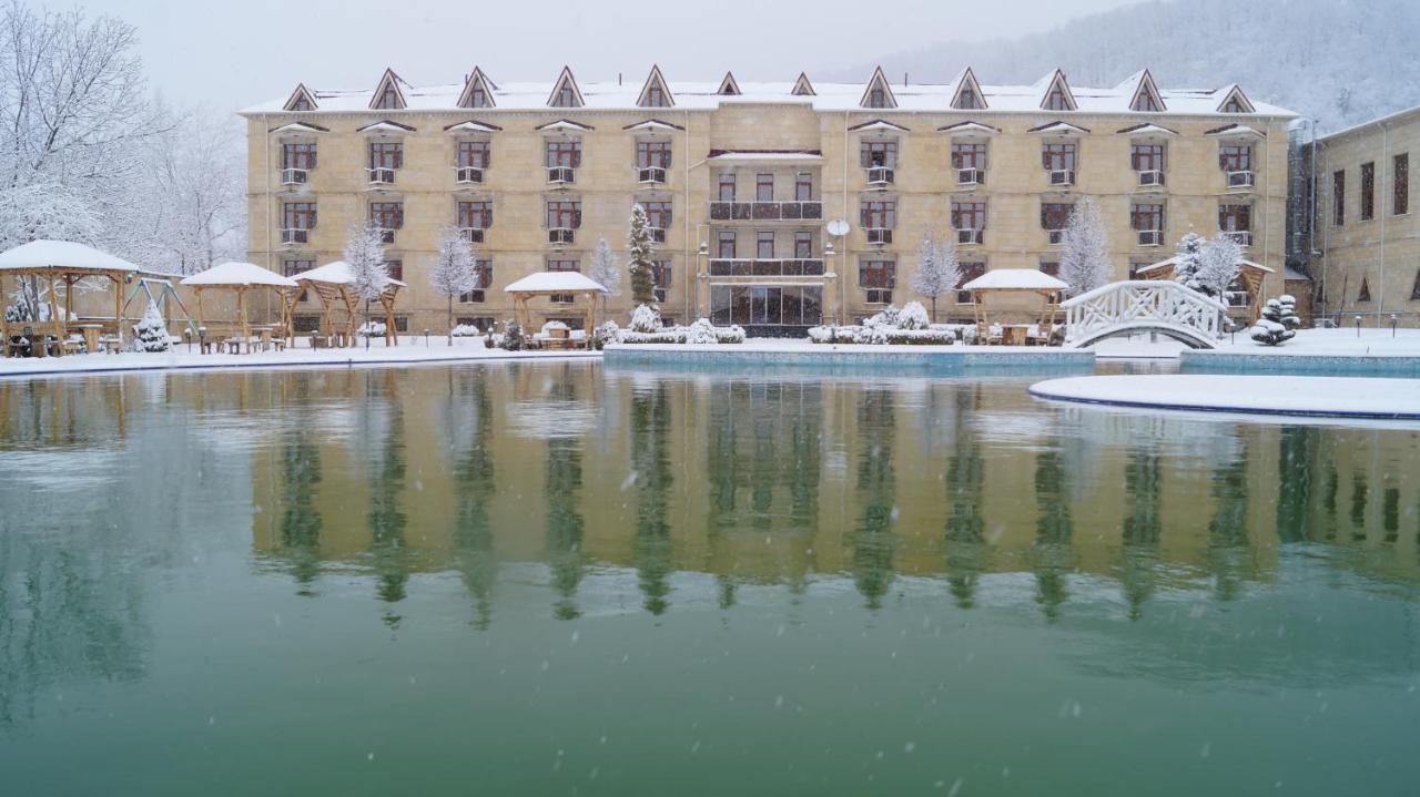 Gabala Yeddi Gozel Hotel Exteriör bild