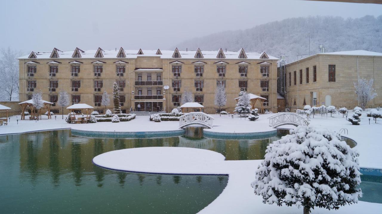 Gabala Yeddi Gozel Hotel Exteriör bild