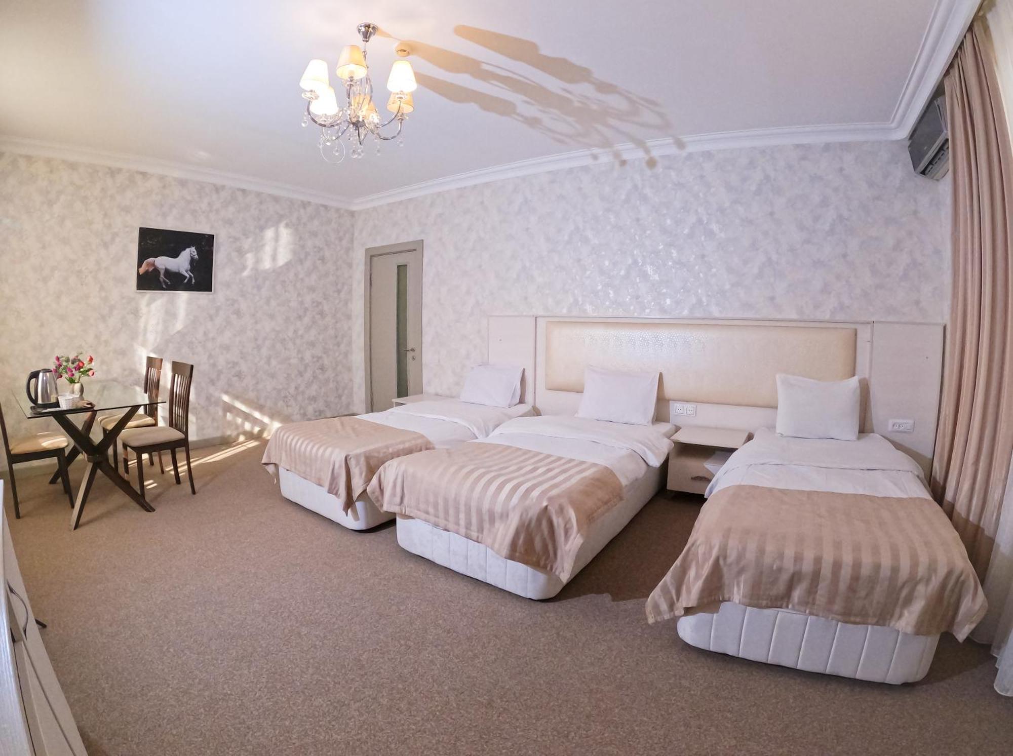 Gabala Yeddi Gozel Hotel Exteriör bild