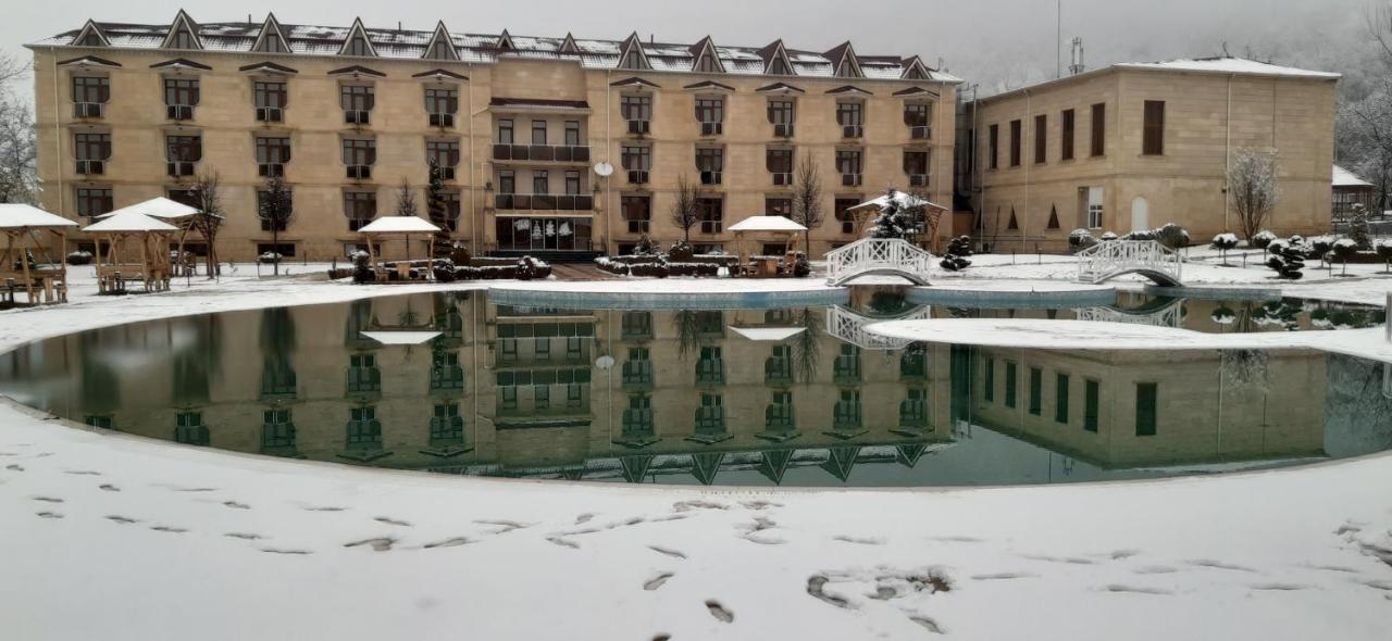 Gabala Yeddi Gozel Hotel Exteriör bild